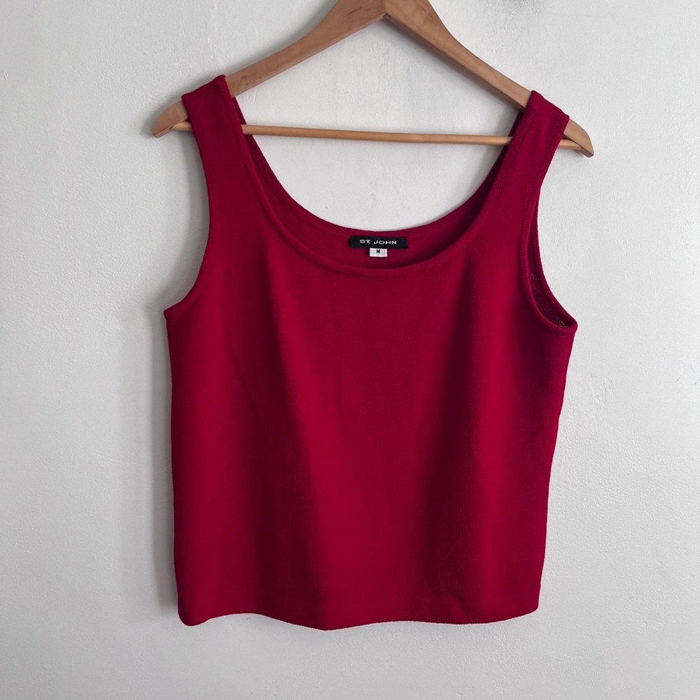 St. John Red Sleeveless Knit Tank Top
